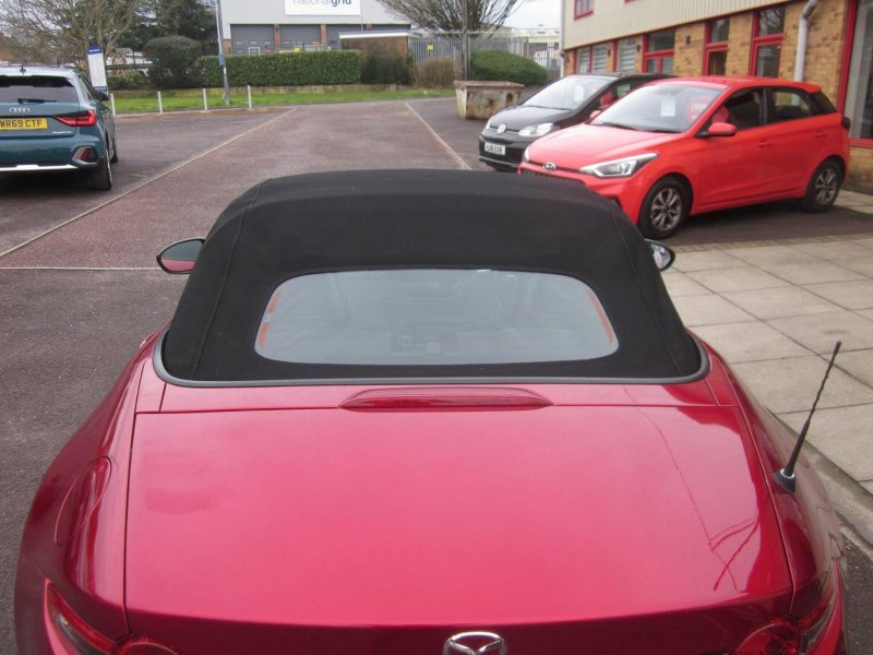 MAZDA MX-5