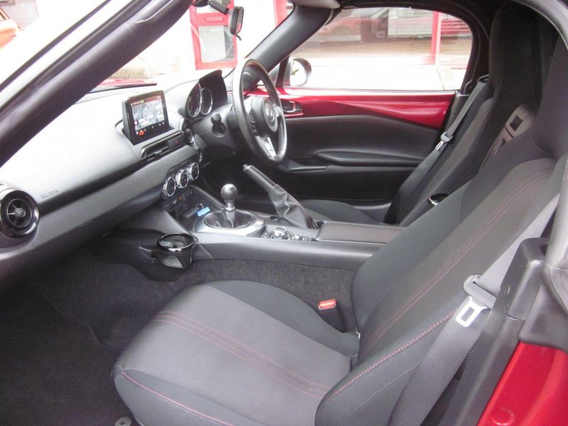 MAZDA MX-5