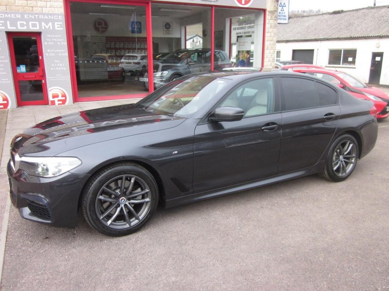 BMW 5 SERIES