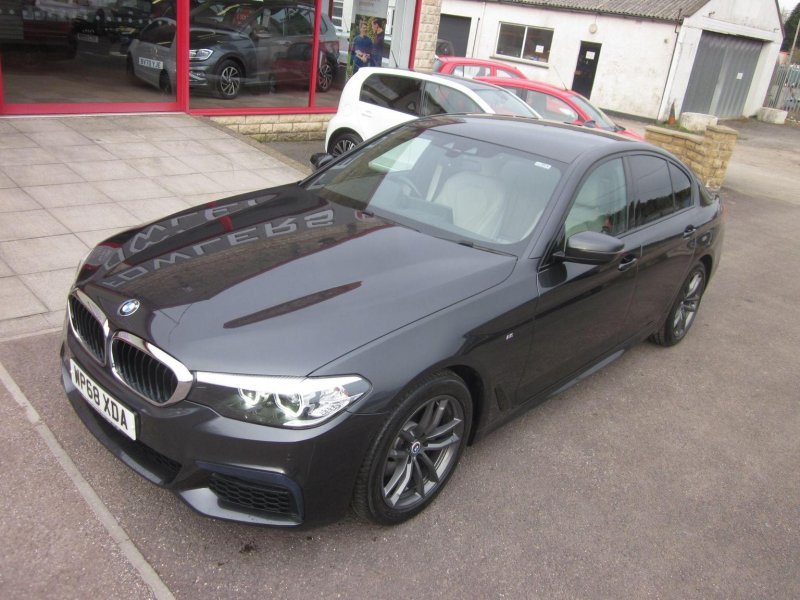BMW 5 SERIES