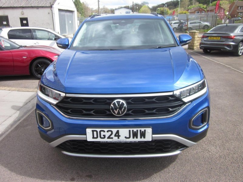 VOLKSWAGEN T-ROC