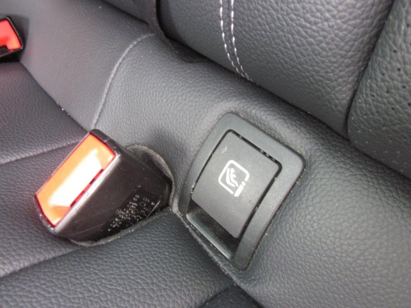 MERCEDES-BENZ GLC CLASS