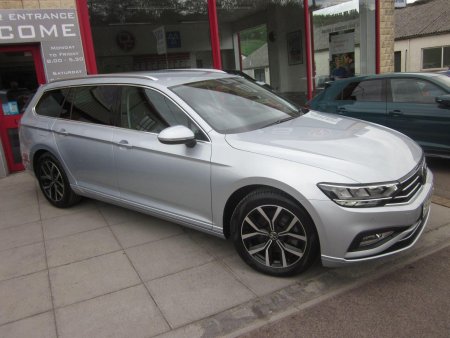 VOLKSWAGEN PASSAT 1.5 TSI EVO SEL DSG Euro 6 (s/s) 5dr